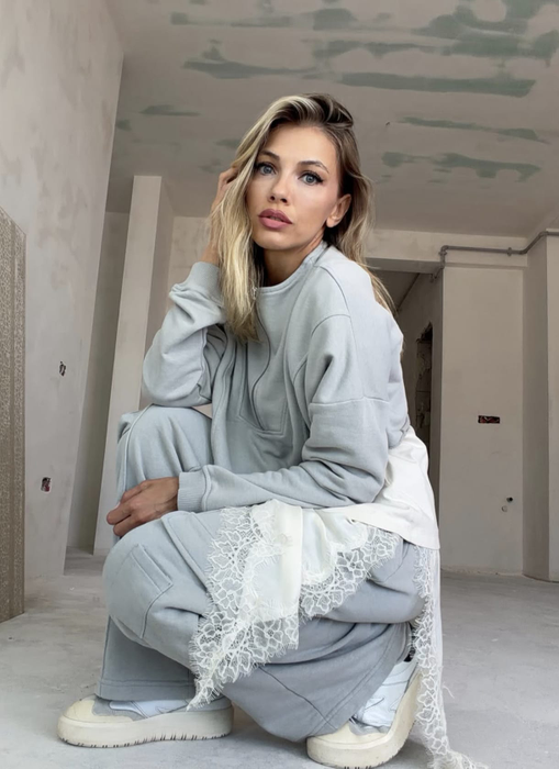 Andreea Ibacka a dat lovitura după divorț. L-a lăsat pe Cabral și își face casă la mare. Primele imagini