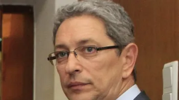 Zaharescu a ajuns sa se uite la masina lui ca la avioane straine! Vezi ce-a patit!