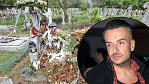 Un bărbat misterios îl plânge în hohote pe Răzvan Ciobanu și vorbește singur! Momente șoc la cimitir