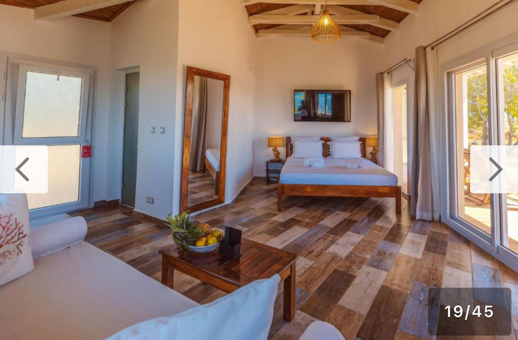 Nu e o glumă! Cât costă o noapte de cazare la hotelul din Madagascar al lui Radu Mazăre