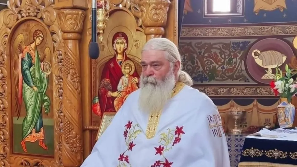 Ce i-a făcut preotul Calistrat unei enoriaşe care a venit să dea un pomelnic, fără bani. Reacţia halucinantă a devenit virală