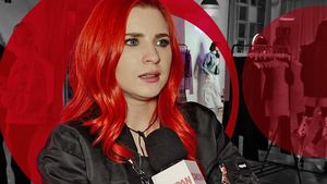 A fost cerută în căsătorie de două ori, dar CANCAN.RO a “prins-o” pe Cristina Ciobănașu în timpul flirtului. Cine i-a făcut marcaj strâns pe ringul de dans. “Nu știe că am om acasă”