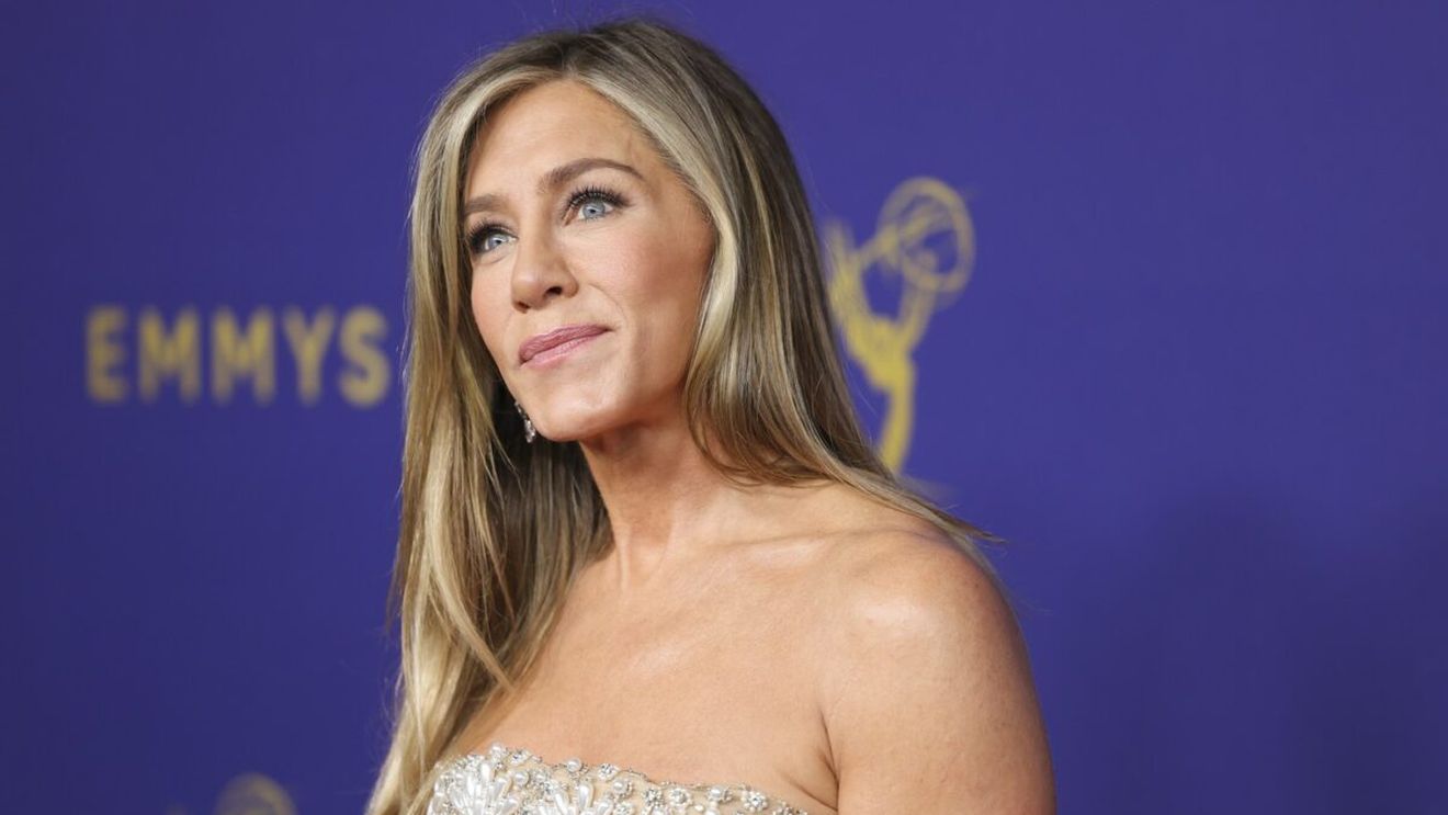 Justin Theroux s-a căsătorit cu o actriță cu 23 de ani mai tânără decât el. Reacția neașteptată a lui Jennifer Aniston, fosta sa soție