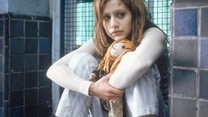 Brittany Murphy lua 200 de pastile anti-depresive pe luna!