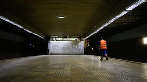 Accesul în stația de metrou în stația de metrou „Piaţa Muncii", parțial restricționat în zilele următoare