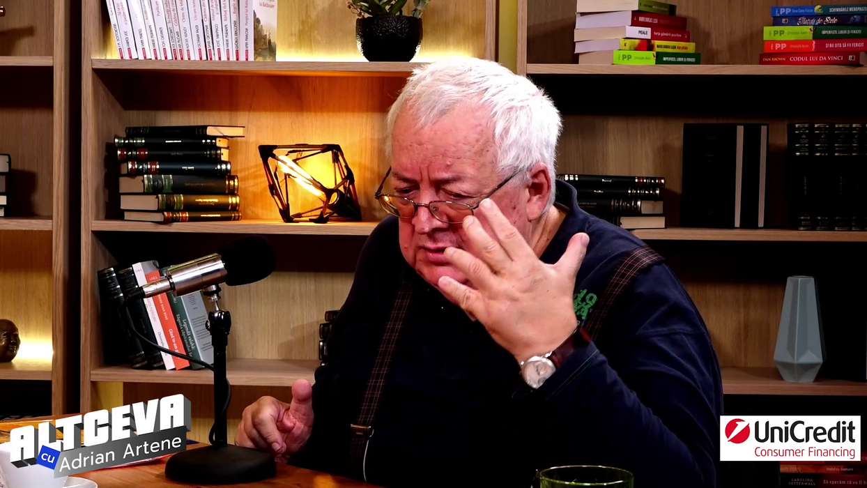 Prin intermediul tatălui vitreg, Șerban Stavrescu a moştenit manuscrise, bunuri dar şi legendele nescrise ale familiei / (Sursa: Captură video)