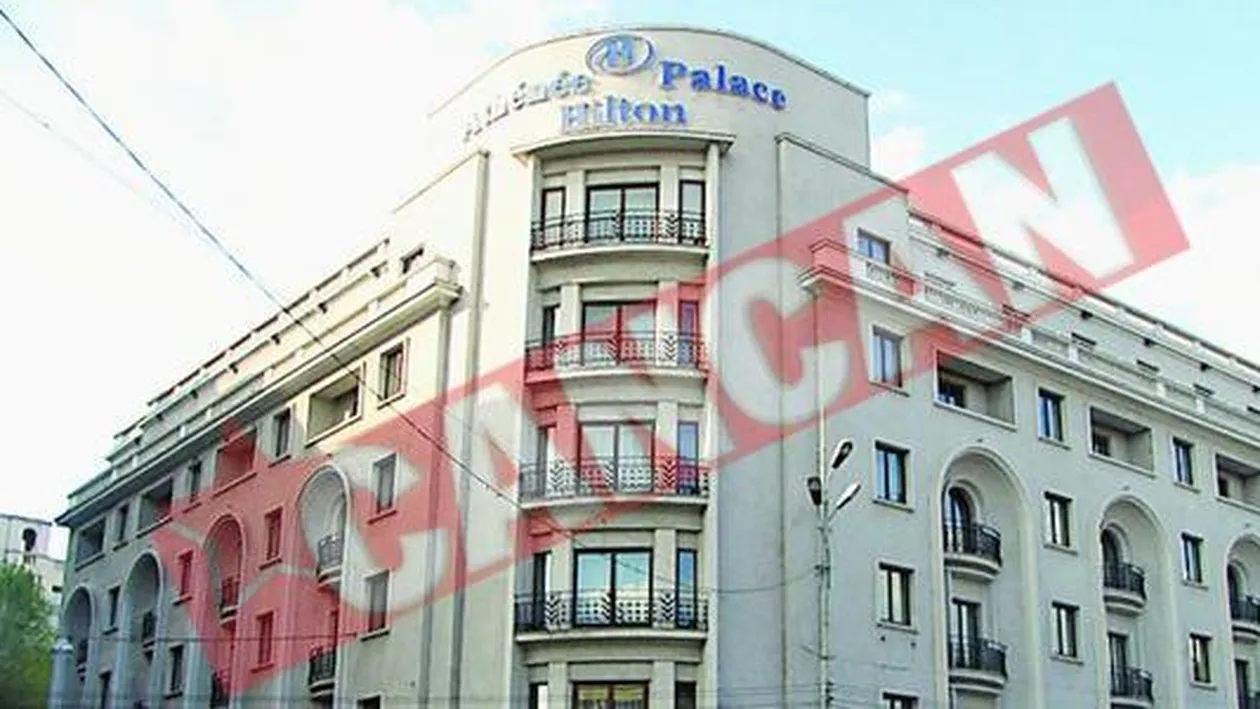 Hilton i-a interzis unui angajat sa calce trei luni prin hotel