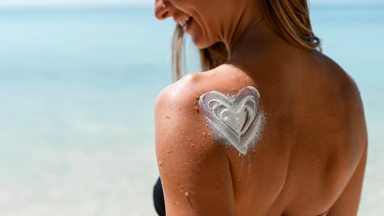 (P) Trucuri simple pentru o piele parfumată și hidratată întreaga zi