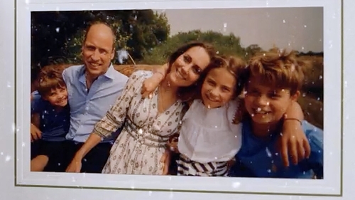 Felicitarea de Crăciun publicată de prinţul William şi Kate Middleton, dată jos imediat după publicare. Fotograful a rupt tăcerea