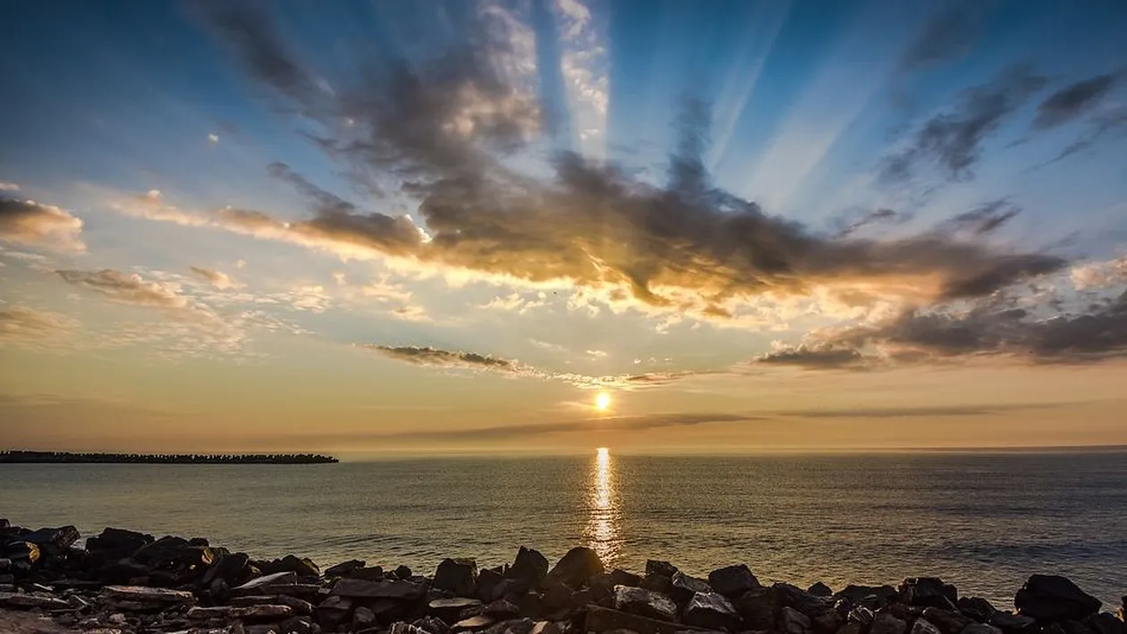 Cutremur în Marea Neagră, la doar 2 kilometri adâncime!