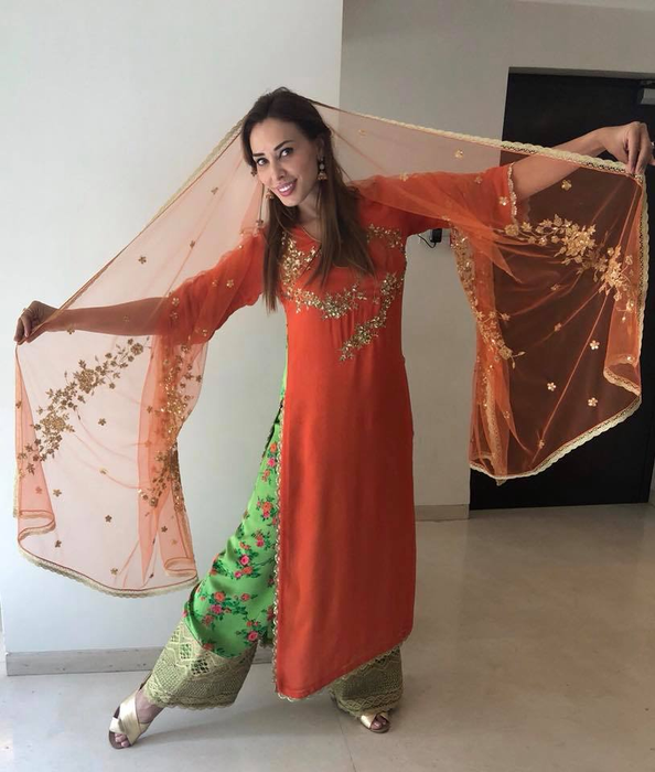 Iulia Vântur împlinește vârsta de 38 de ani