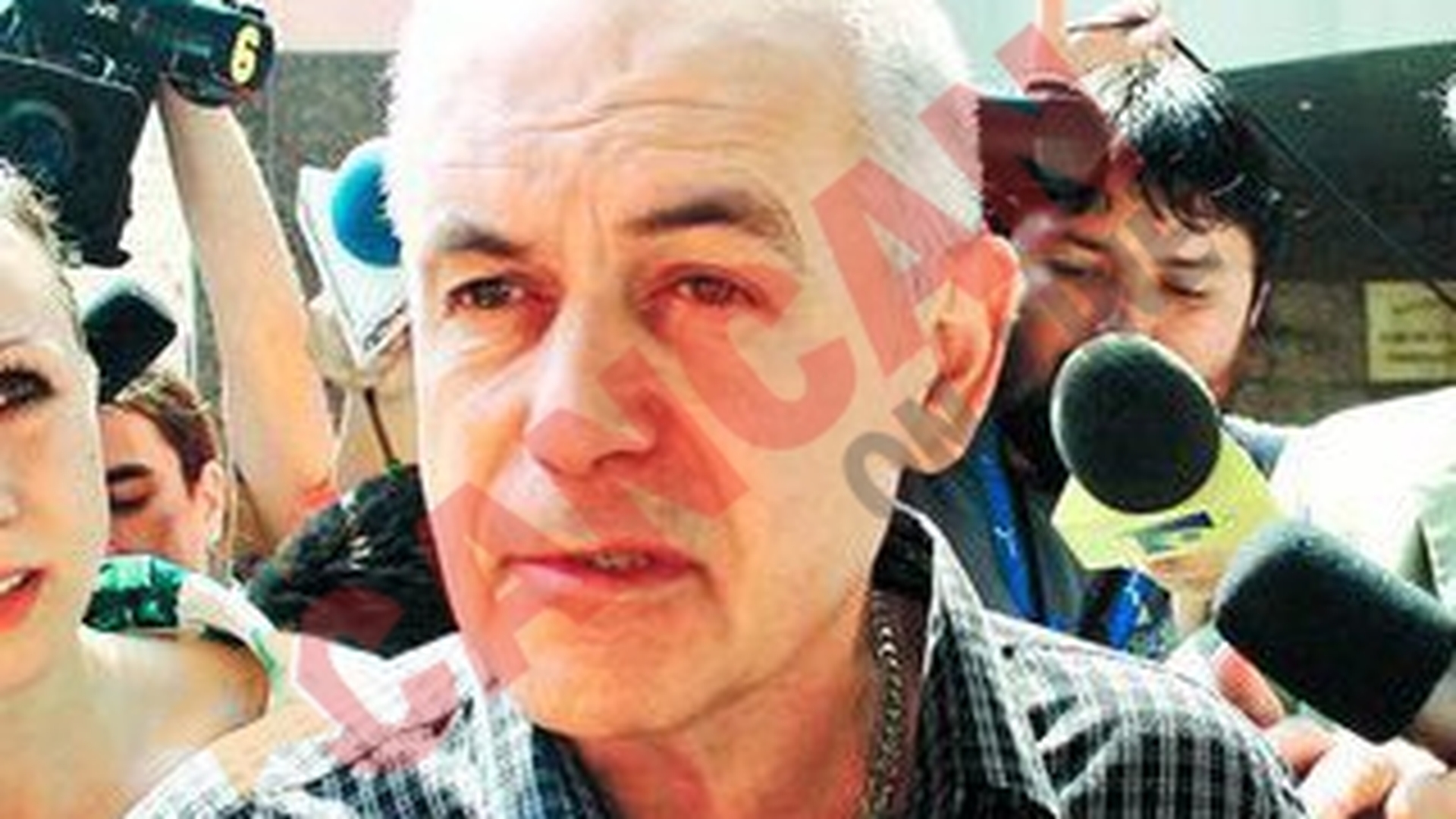 Naum Ciomu: "120 de studenti s-au ridicat in picioare si m-au aplaudat in amfiteatru cand am intrat la curs"