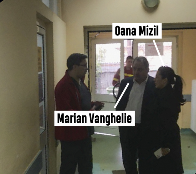 Marian Vanghelie și Oana Mizil, îngrijorați, pe holul de la UPU