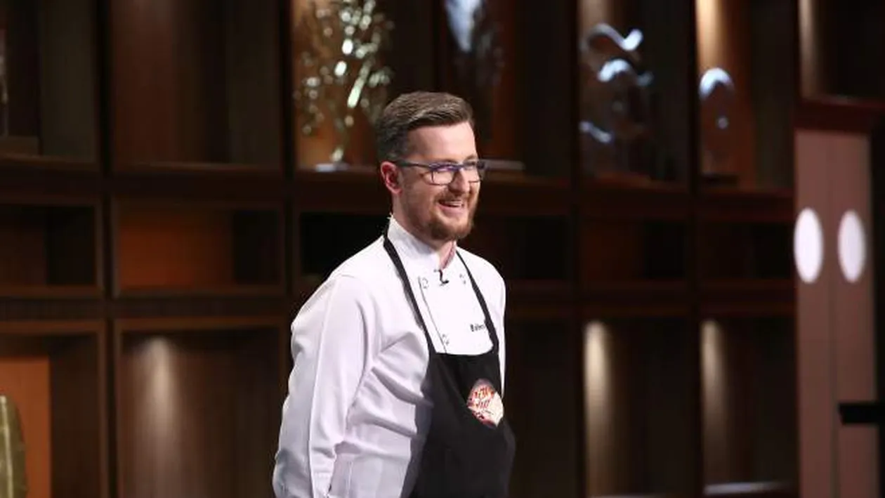 Momente inedite la „Chefi la cuțite”! Robert Csete și-a cerut iubita în căsătorie. „Vrei să îți împarți restul vieții cu mine?”