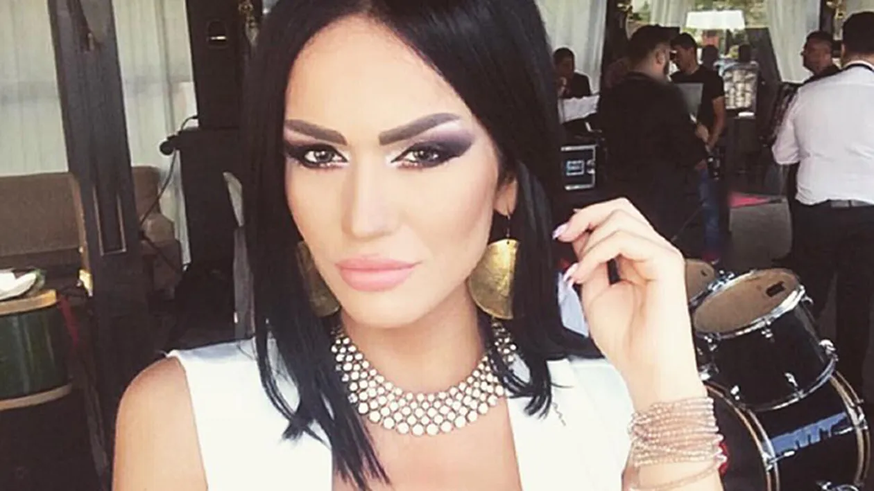 Margherita de la Clejani şi-a ales rochia de mireasă? Îmi place mult modelul acesta