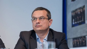 CNCD: 2 amenzi și 3 avertismente pentru Școala Gimnazială  I.L.Caragiale – Pitești, o amendă și 2 avertismente pentru ISJ Argeș