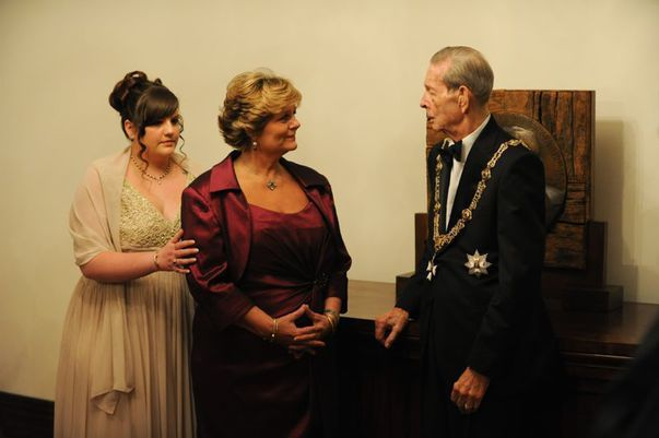 Karina, alături de mama ei, Principesa Elena, şi de Regele Mihai
