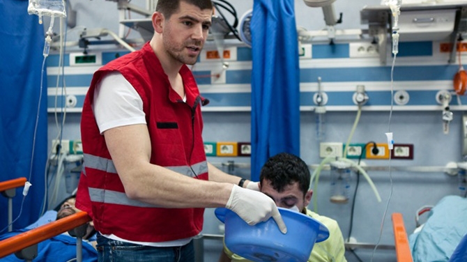Dragos Bucurenci a petrecut o noapte la Urgente