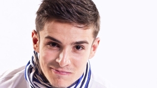 Vezi ce surpriza fabuloasa ii face Vica lui Piti de ziua lui. Afla ce a facut castigatorul de la "X Factor", Andrei Leonte, cand s-a trezit cu 200.000 de euro in cont