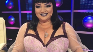 A primit un cadou de la o elevă în urmă cu patru ani, dar a deschis cadoul abia acum! Ozana Barabancea a avut un şoc când a văzut ce era în cutie: ”Mi s-a făcut ruşine!”