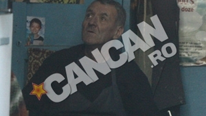VIDEO Ce diferenta! In timp ce Nicolae Mitea pierde banii prin cazinouri, tatal sau munceste pe branci in cizmarie pentru a-si permite o paine!