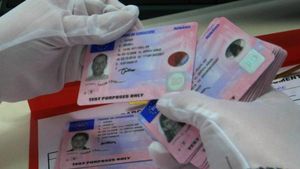 S-a ales cu dosar penal, după ce a fost prins cu un permis de conducere fals