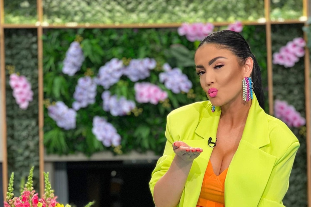Andreea Mantea și-a făcut cel mai ieftin lifting la care orice femeie poate apela: „Practic”