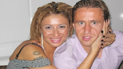 Si dureros, si costisitor! Suma EXORBITANTA platita de Prodanca pentru a-si tatua pe spate toate chipurile celor din familie!