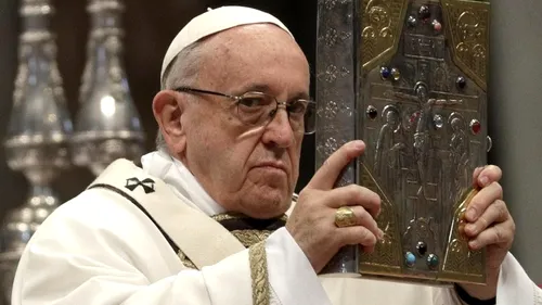 Papa Francisc, rugăciuni pentru George Floyd şi pentru toţi cei care şi-au pierdut viaţa din cauza rasismului! „Să ne rugăm pentru alinarea familiilor şi prietenilor copleşiţi”
