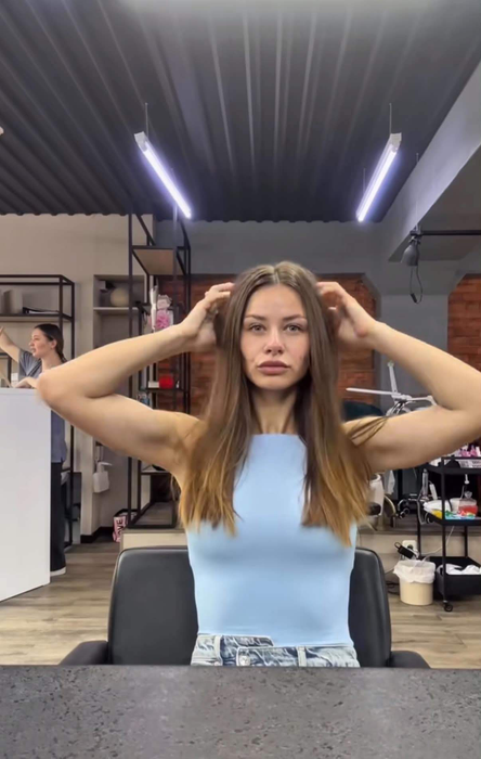 Diana Ursu, fosta concurentă de la Mireasa și Survivor, a slăbit și și-a schimbat look-ul. Sursa foto: Instagram