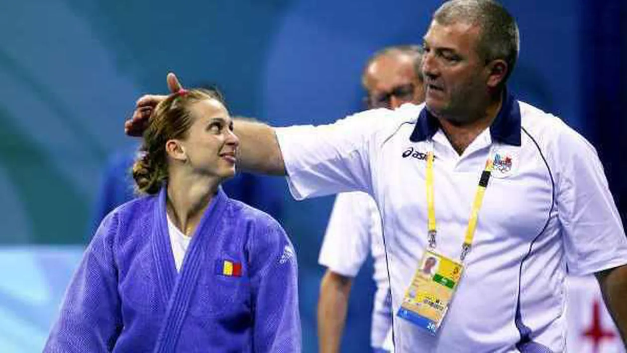 FLORIN BERCEAN, antrenorul lotului olimpic feminin de judo, acuzat că îşi bate practicantele