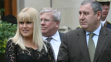 A inflorit dupa divort! Nici nu-l mai recunosti pe fostul sot al Elenei Udrea! Imagini de colectie cu Dorin Cocos!