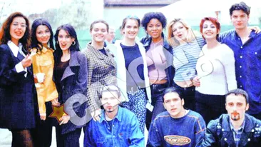 Absente la ultima reunire a Scolii vedetelor. Au facut intalnirea de... 17 ani