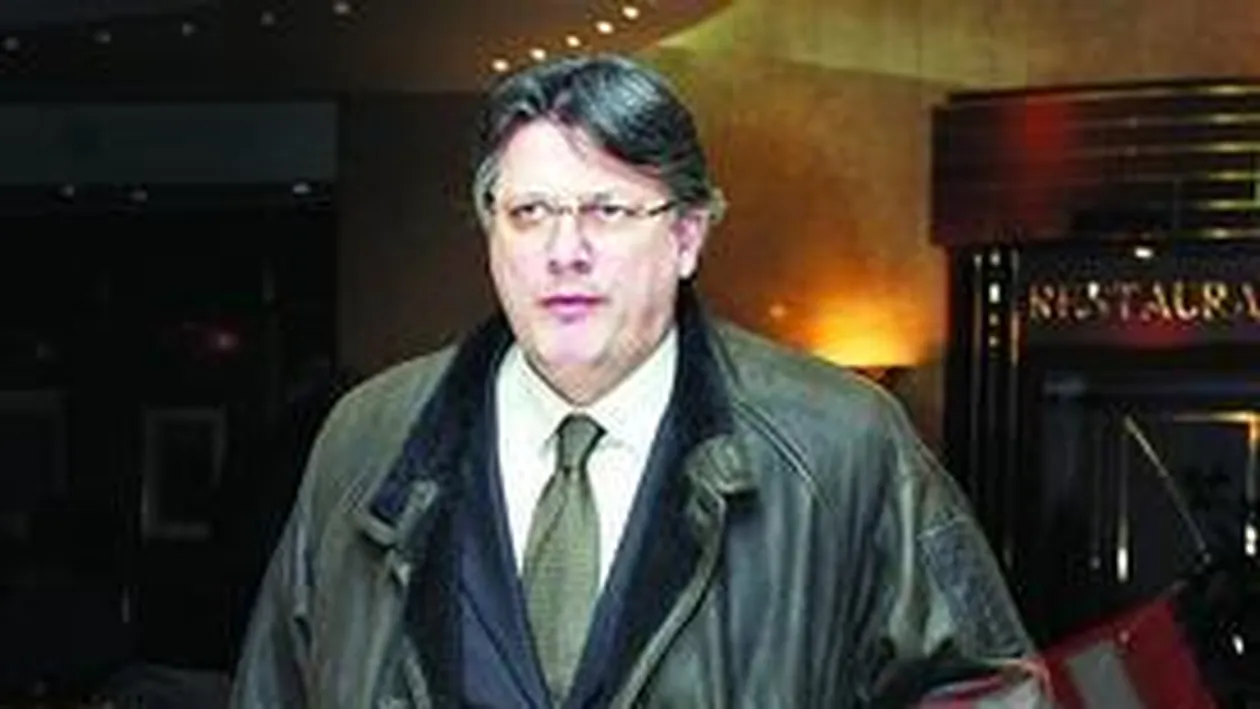 Au aruncat o ploaie de bani in Vali Vijelie