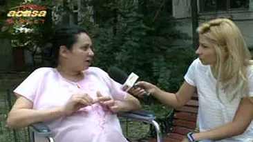 Incredibil, dar adevarat! Nicoleta Luciu nu mai poate nici sa mearga! Se deplaseaza in scaun cu rotile!