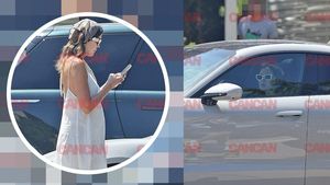 Graviduţa Emily Burghelea, în rochiţă transparentă, nu a mai ţinut cont de nimic! Şi-a etalat burtica în toată splendoarea