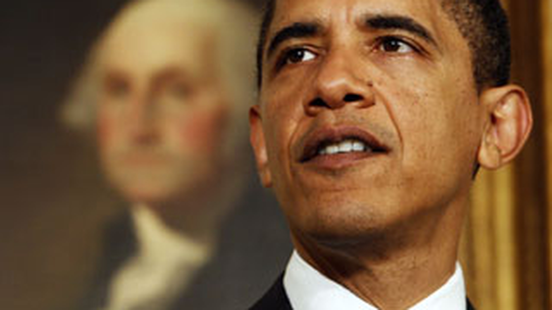 Obama a pierdut un pariu si trebuie sa dea o lada cu bere!
