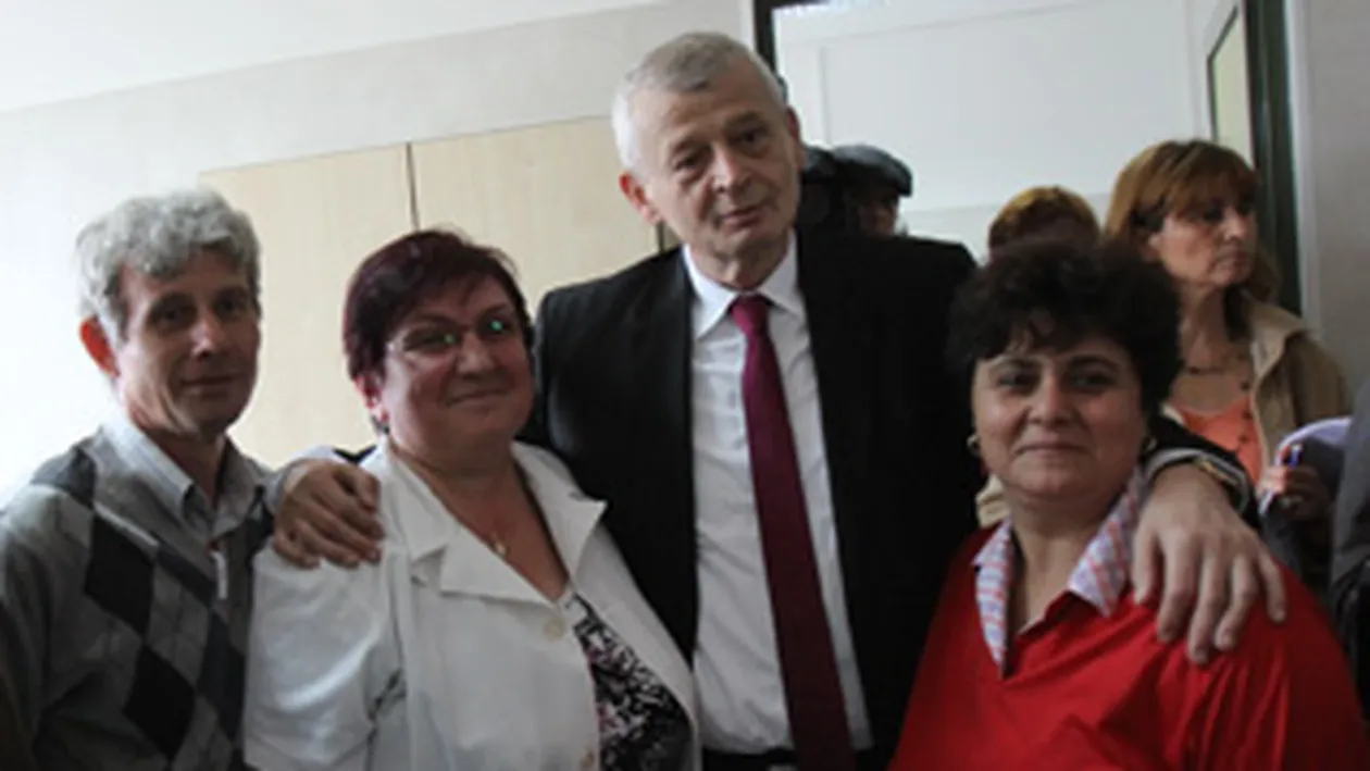 Primarul Oprescu a verificat lucrarile la Centrul Medical de Cercetare de la Spitalul Clinic Colentina