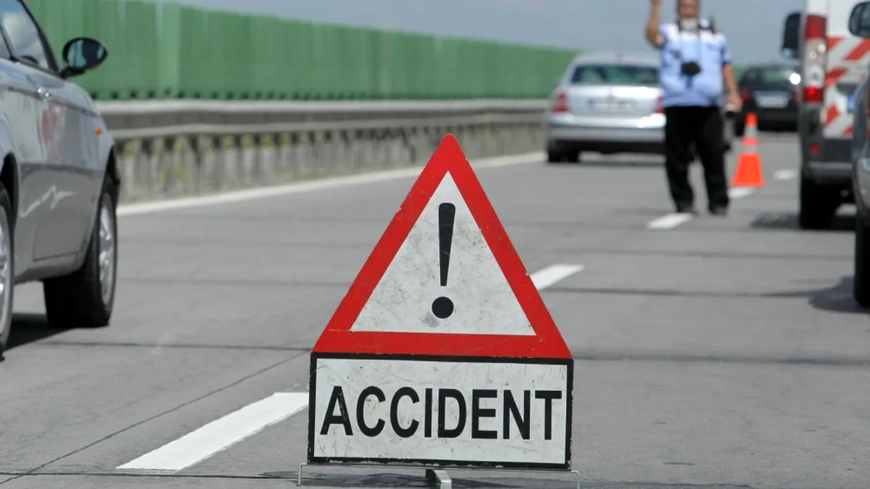 Accident grav pe Autostrada Soarelui! Patru persoane au fost rănite în urma unui impact frontal