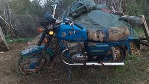 Bancul zilei | Motoreta mea pierde din putere. Ce poate fi?