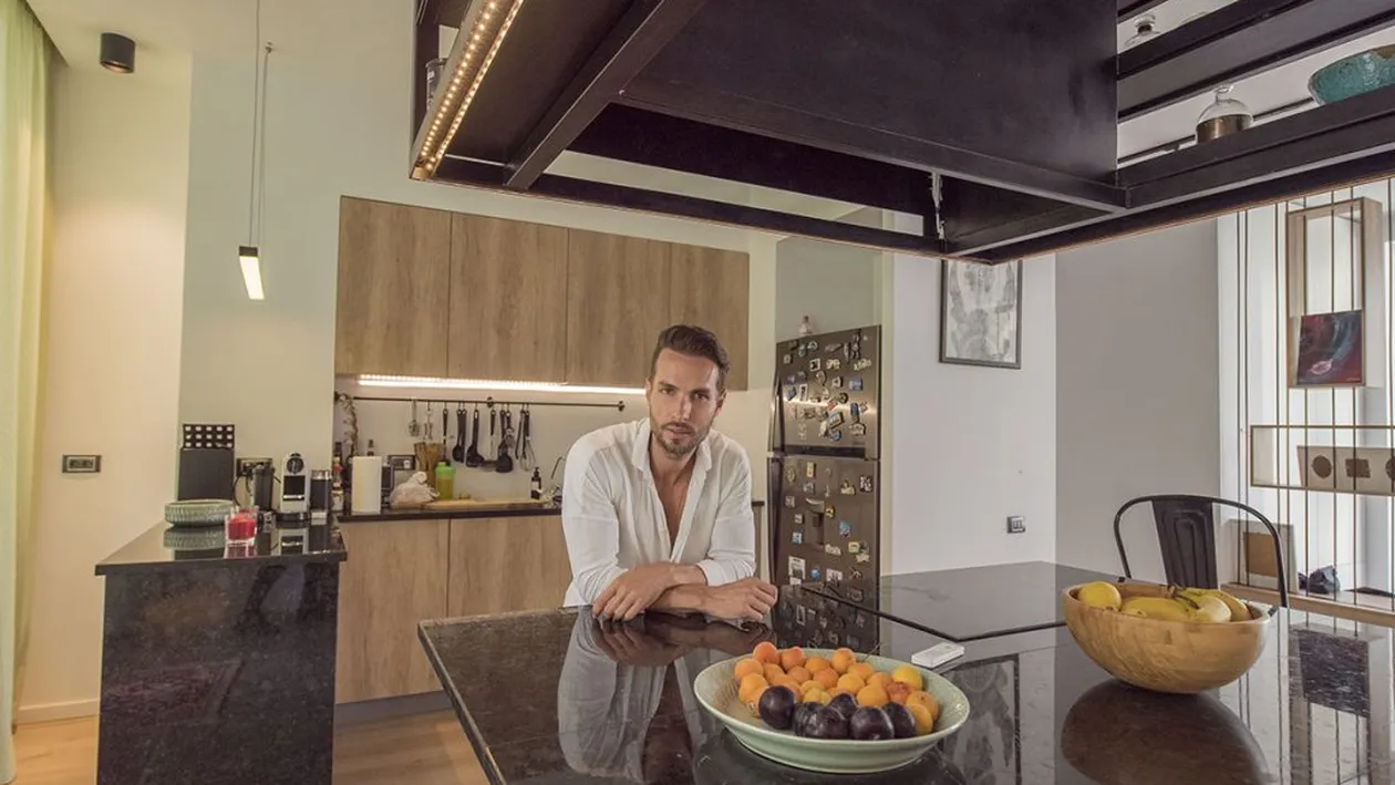 Randi, declarație de dragoste neașteptată în izolare: ”E incredibil cum zboară orele când ești alături de persoana pe care o iubești.”