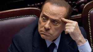 BOMBA! Cati bani i-a dat Silvio Berlusconi unei romance pentru a participa la "petrecerile" sale: "La final..."