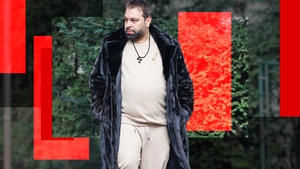 Sunt imaginile toamnei: Florin Salam a defilat în ”cartierul milionarilor” precum celebrii rapperi din SUA! I-a spart!