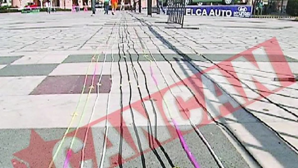 Lant din paie de baut, lung de 15 km