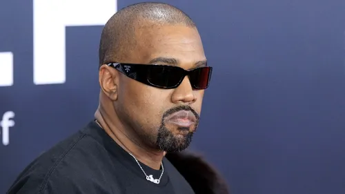 Kanye West șochează din nou! Apariția într-o reclamă pentru Super Bowl i-a uluit pe fani