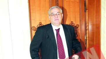 DIP ar putea lasa politica pentru imperiul Benetton