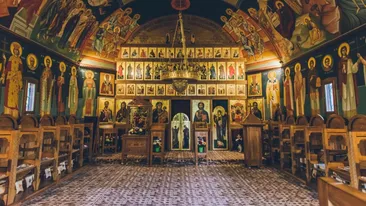 Jaf la o biserică! Cel puțin 5 călugări au fost răniți