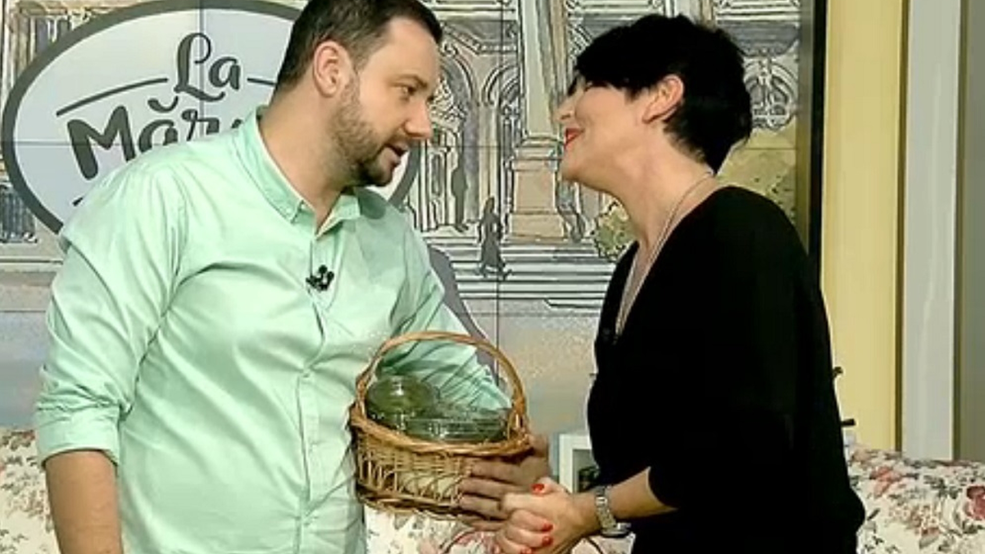 Declaraţie-bombă: "Măruţă, scos din GRILĂ! Cine este în locul lui". Ce probleme de sănătate are prezentatorul: "Ţin un regim..."