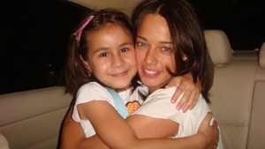 Fetița adoptată de Andreea Raicu a născut. Maria trăiește acum în Constanța și e de nerecunoscut
