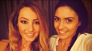 Flavia si Amalia au fost filmate in ipostaze rusinoase! Nu o sa iti vina sa crezi ce faceau vedetele